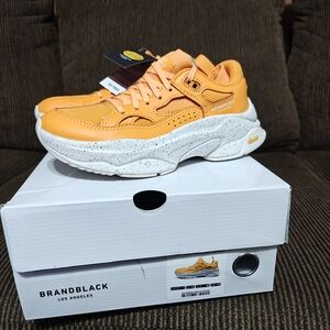 Brandblack Los Angeles Saga 130 Woman's Orange Sneakers Size 7 New In Box
